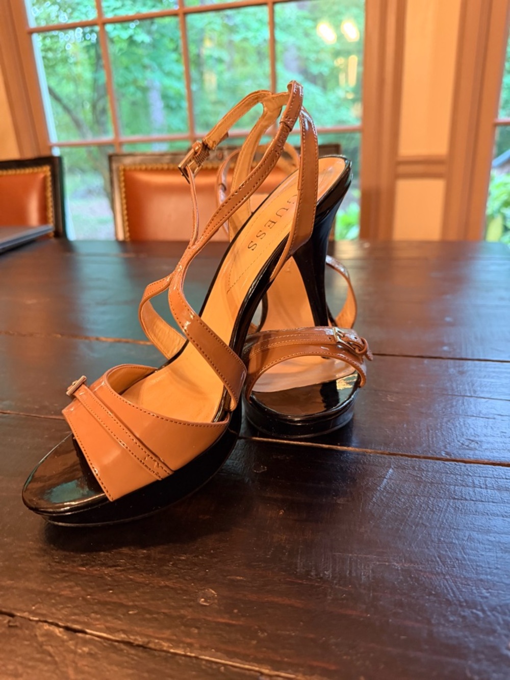 GUESS WG Maxine Neutral Tan/Black Platform Strappy Patent Heels w/ Buckle Detail